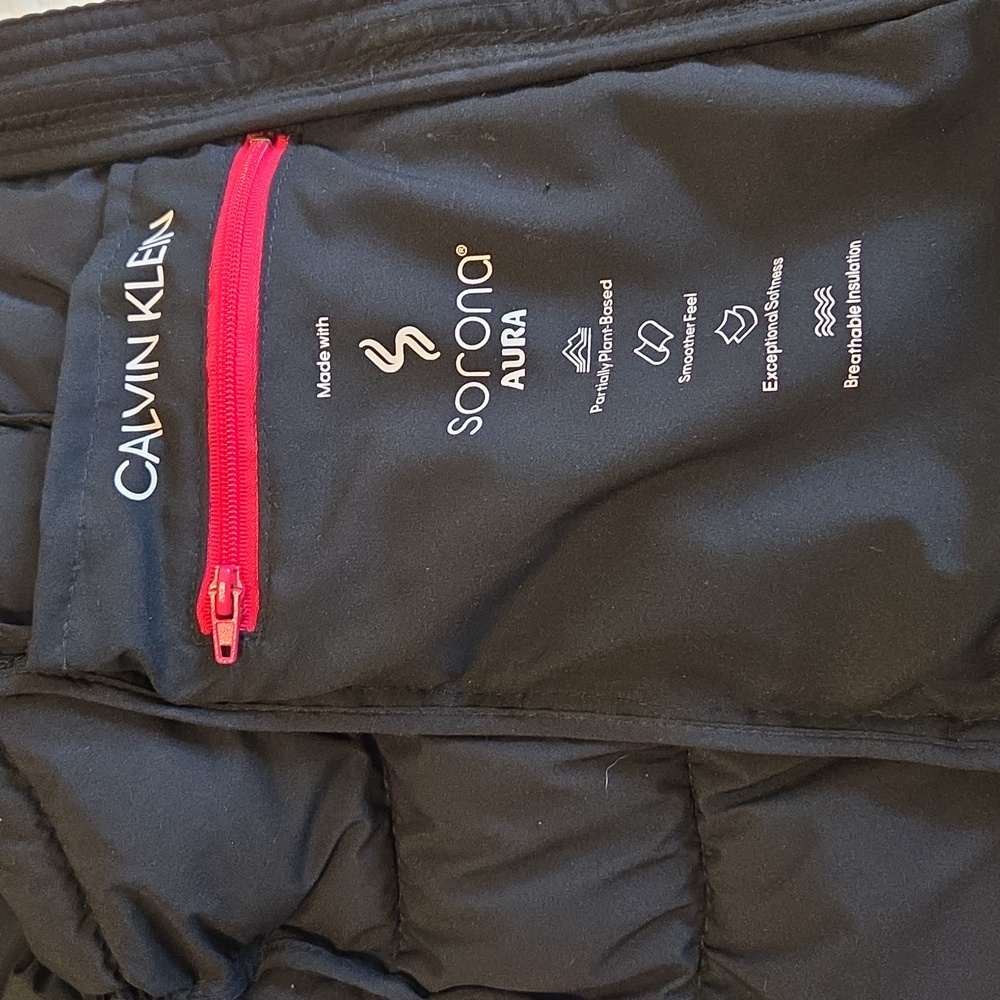 Calvin Klein Puffer Jacket - Picture 4 of 6